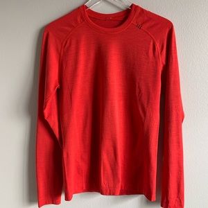 Lululemon red vent tech long sleeve